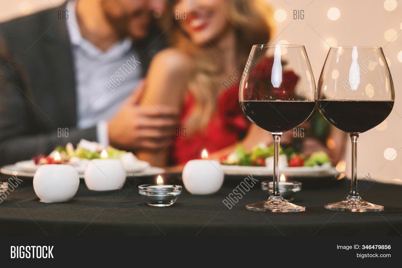 AlonaDate - A Modern Point Of View on International Dating